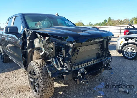 2025 Chevrolet Silverado 1500 4Wd Short Bed Custom Trail Boss z USA, uszkodzony, nr VIN 3GCUKCEDXSG107094